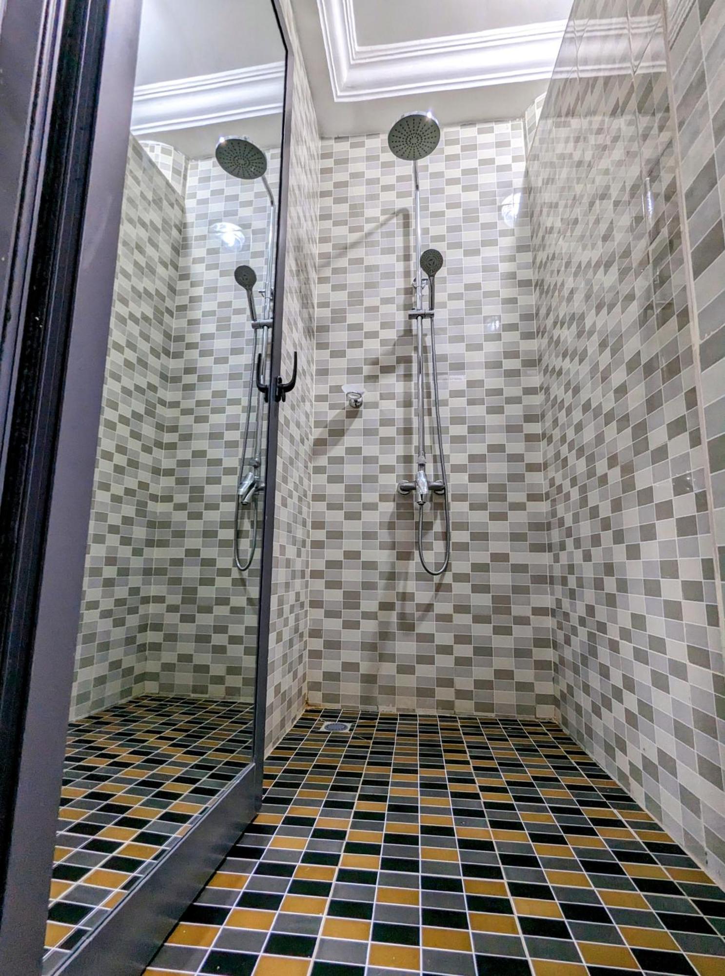 קוטונו Les Ombrelles Appart'Hotel מראה חיצוני תמונה