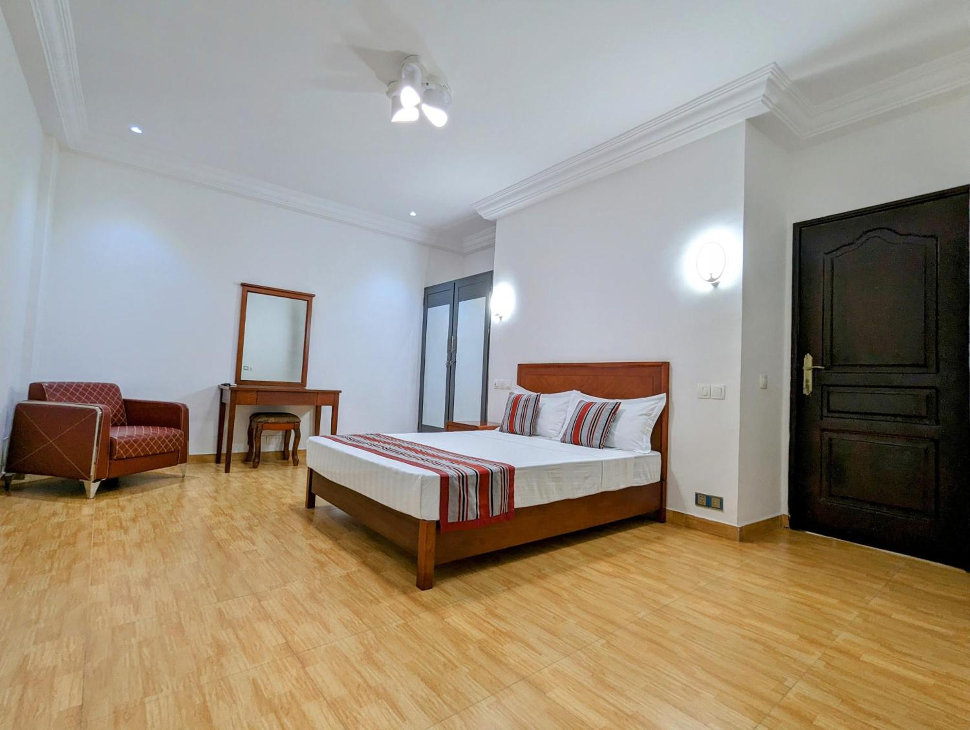 קוטונו Les Ombrelles Appart'Hotel מראה חיצוני תמונה